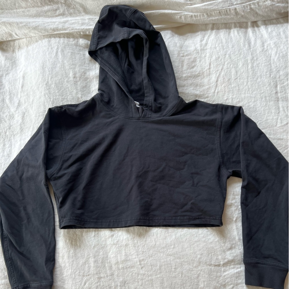 Lululemon black cropped hoodie size 8